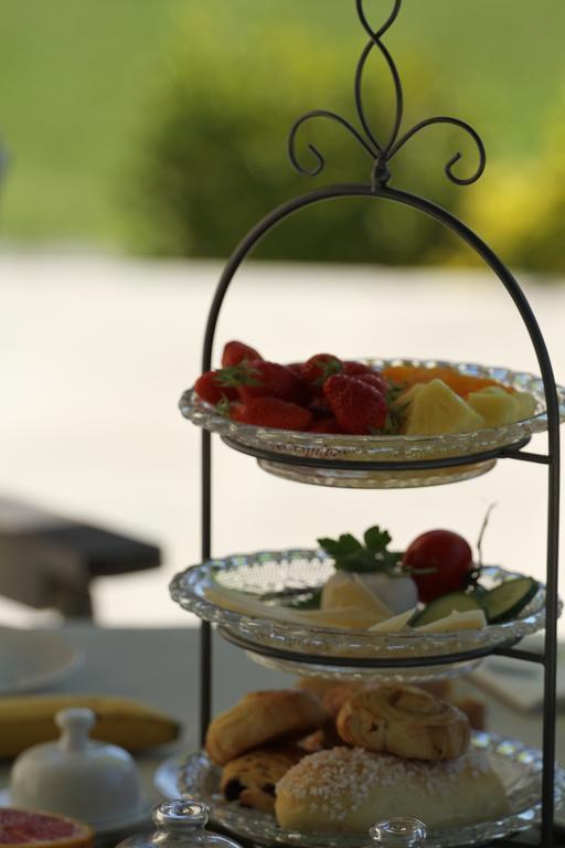 Mas De Mariette Bed & Breakfast Noves ภายนอก รูปภาพ